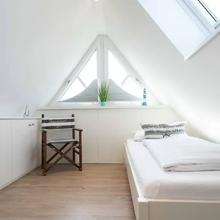 Summerwave Semesterbostad